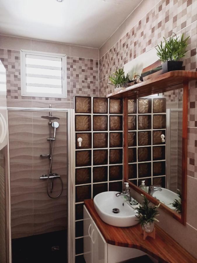 Une Pause S'Impose Au Vauclin Avec Votre Jacuzzi Privatif Pour 3 Nuits Minimum Le Vauclin Exterior foto